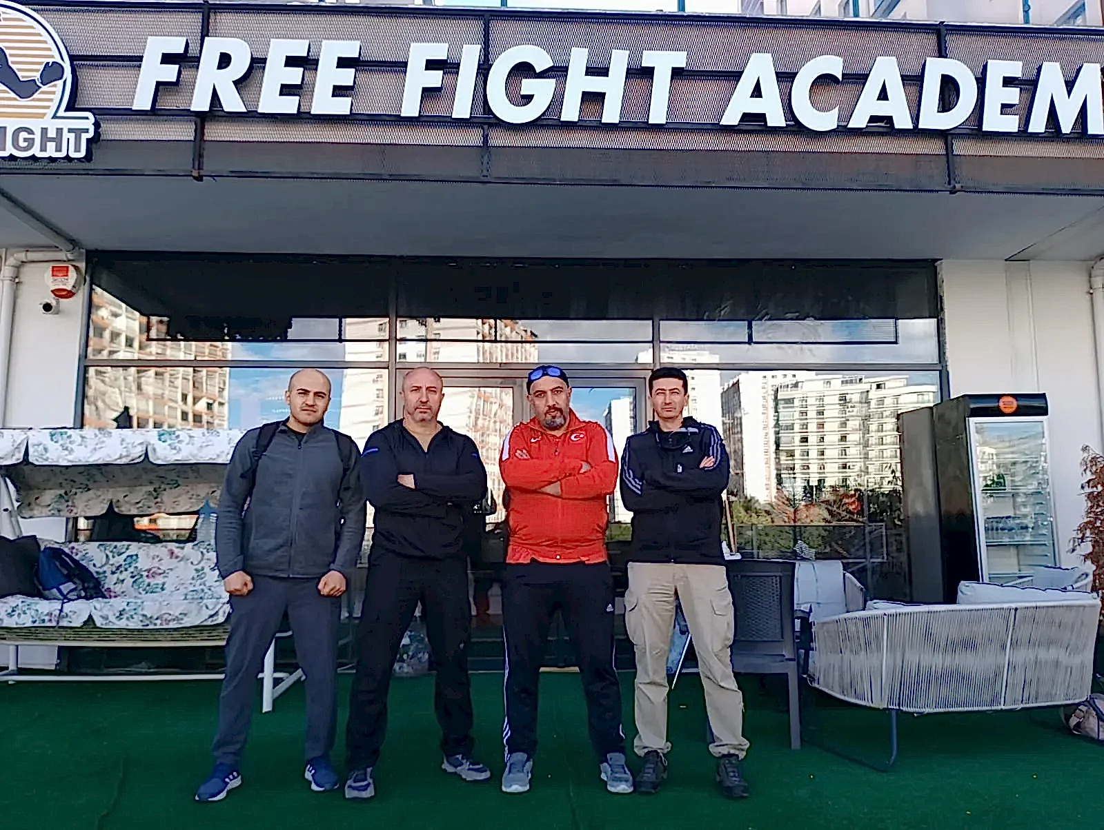 UZMAN KRAVMAGA EĞİTMENLERİ